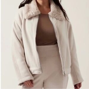 Athleta Westbound Sherpa Cream Full Zip Bomber Jacket Size Medium GUC